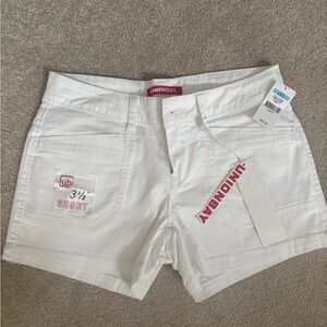 Unionbay Women's White Shorts NWT size 5